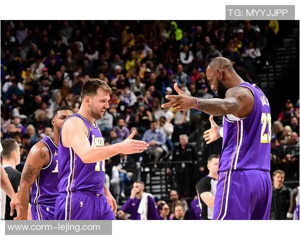 湖人音讯：东契奇剑指mvp，里夫斯遭哄抢，战雷霆进场更新